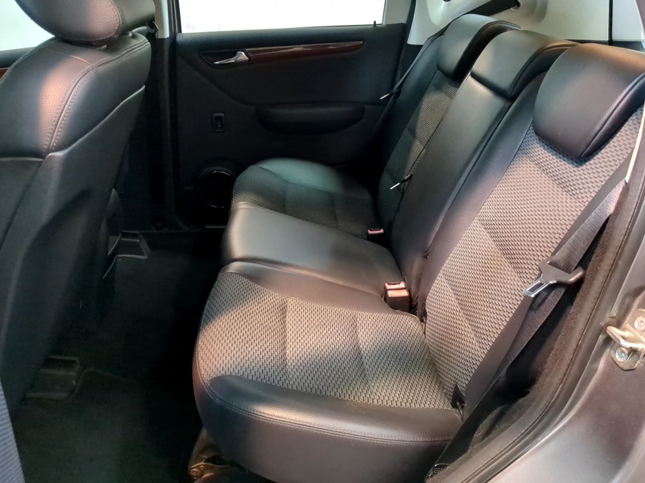MERCEDES CLASSE A - Image 8