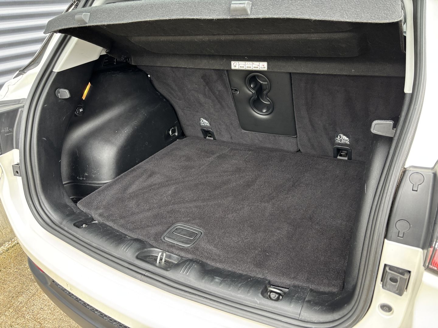 JEEP COMPASS - Image 8
