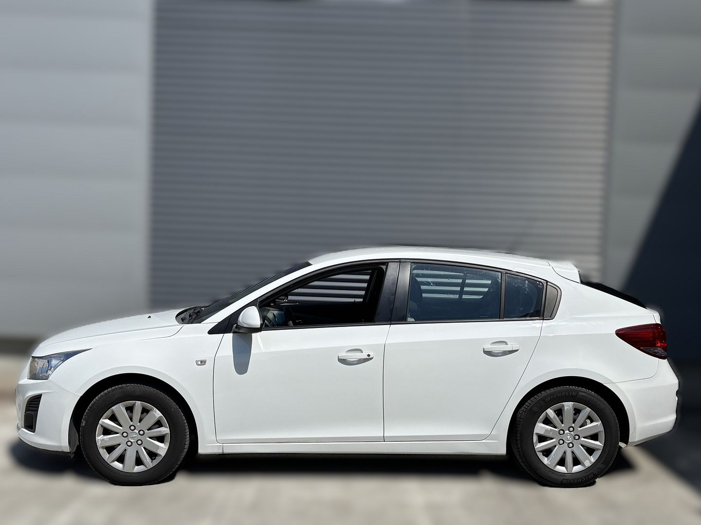 CHEVROLET CRUZE - Image 5