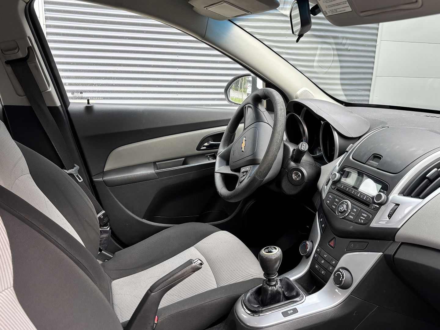 CHEVROLET CRUZE - Image 8