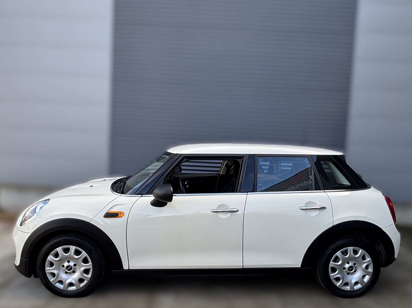 MINI MINI 5 PORTES - Image 5