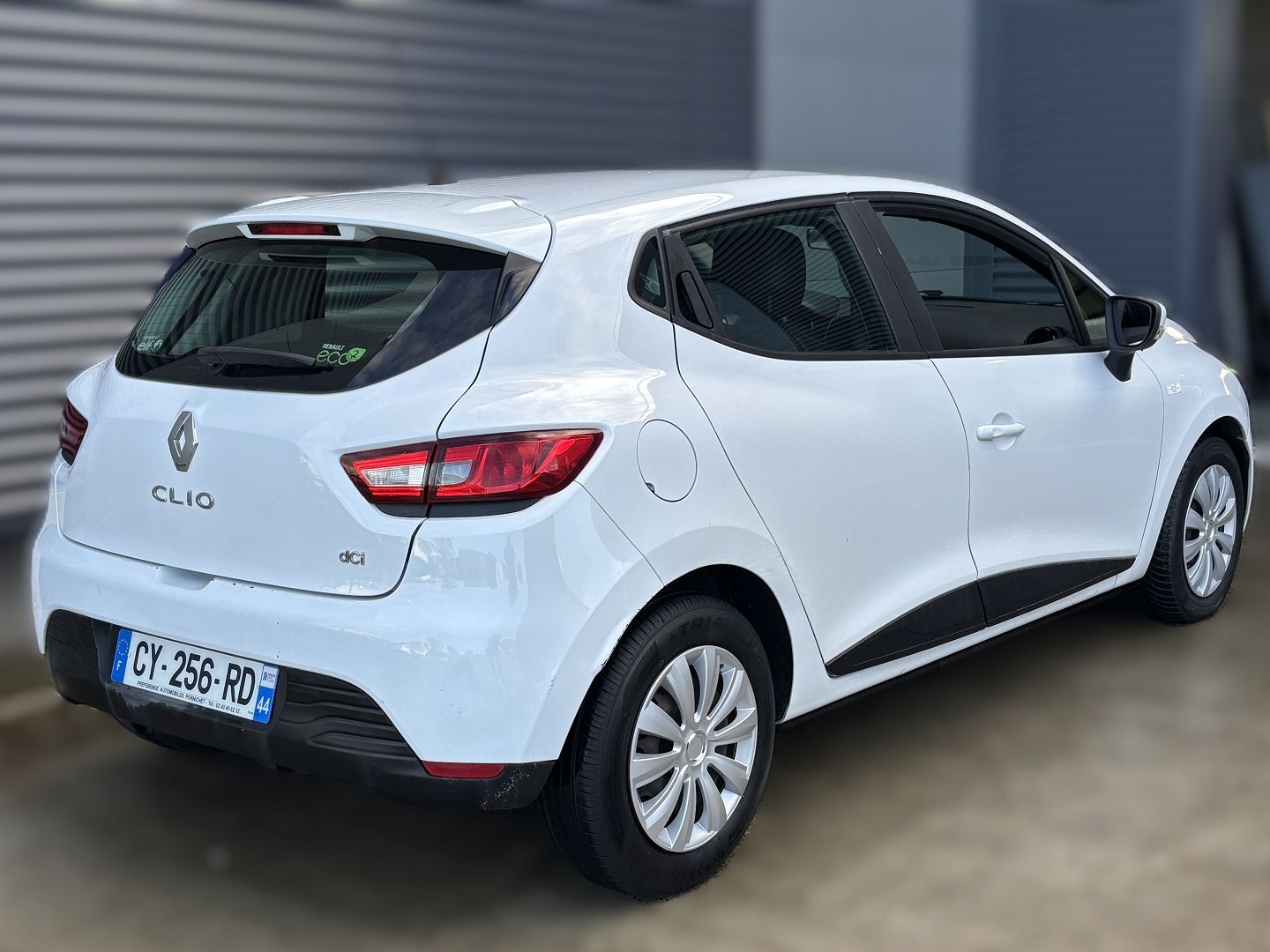 RENAULT CLIO IV STE - Image 3