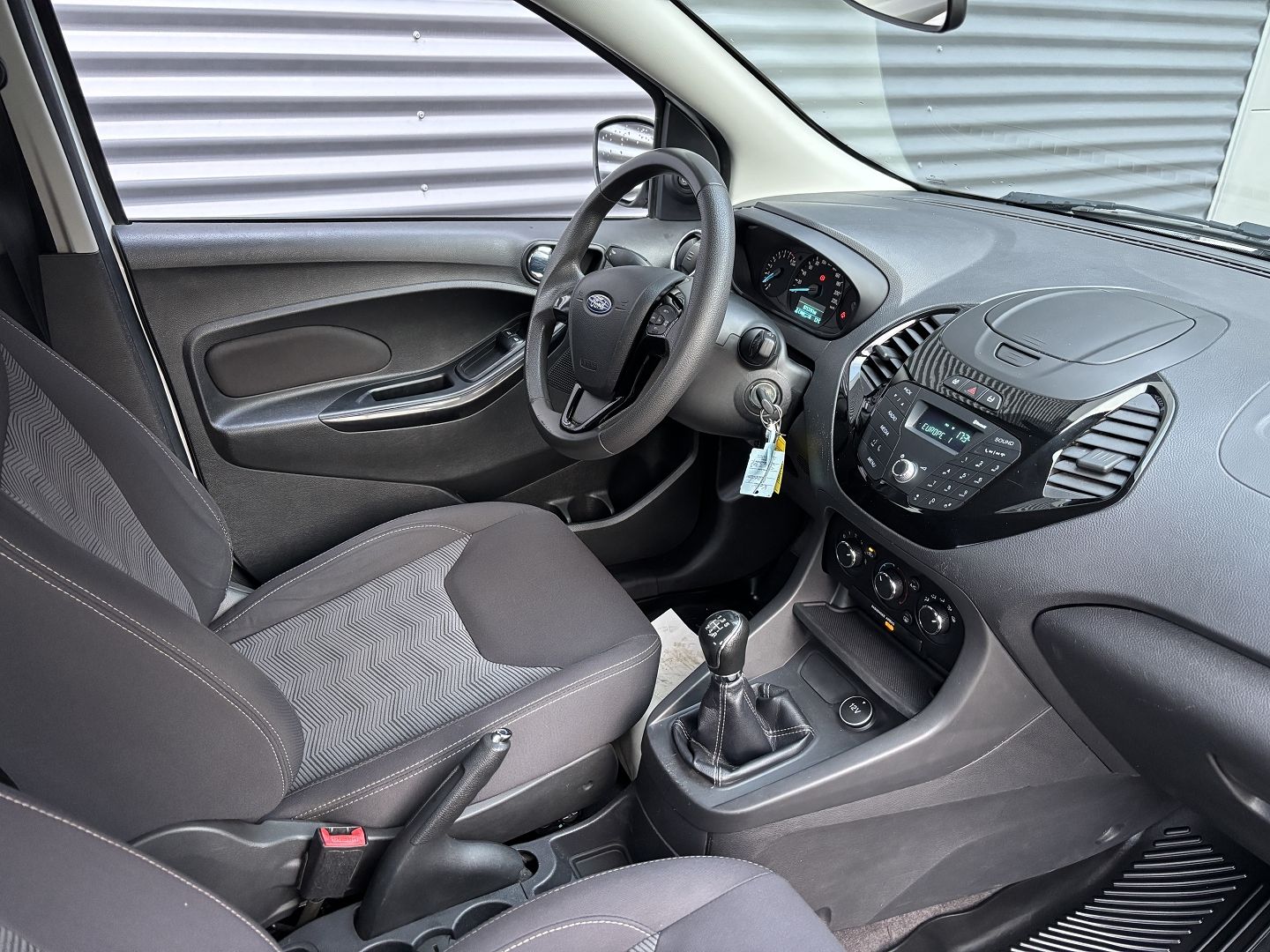 FORD KA+ - Image 7