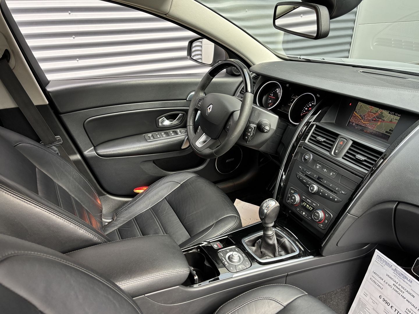 RENAULT LATITUDE - Image 9