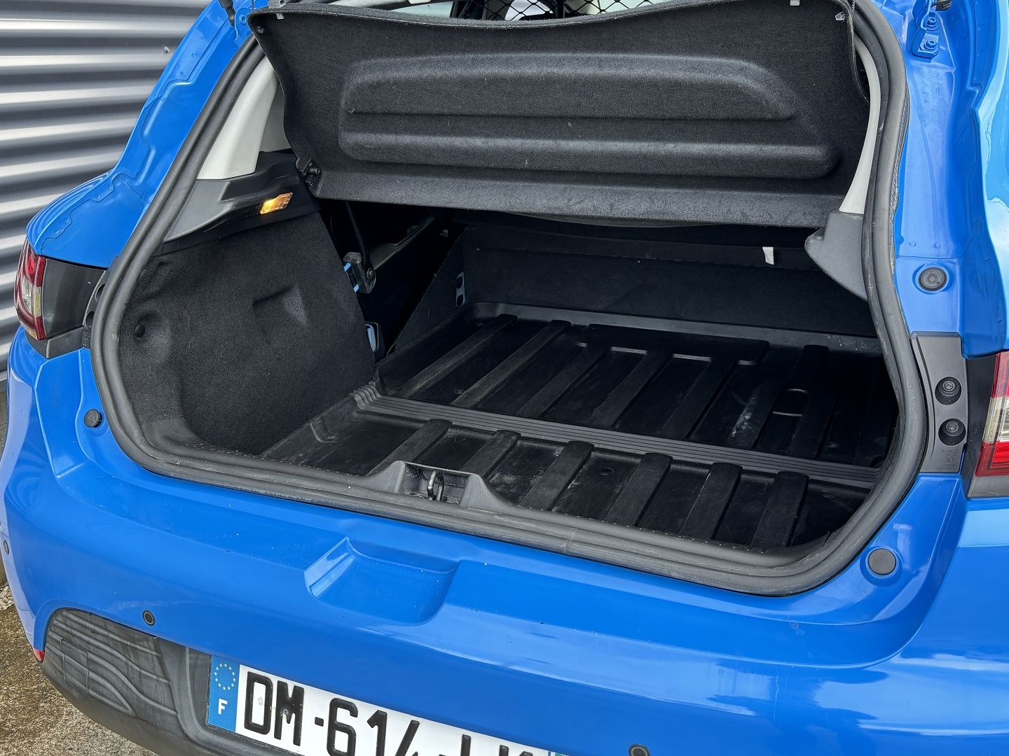 RENAULT CLIO IV STE - Image 9