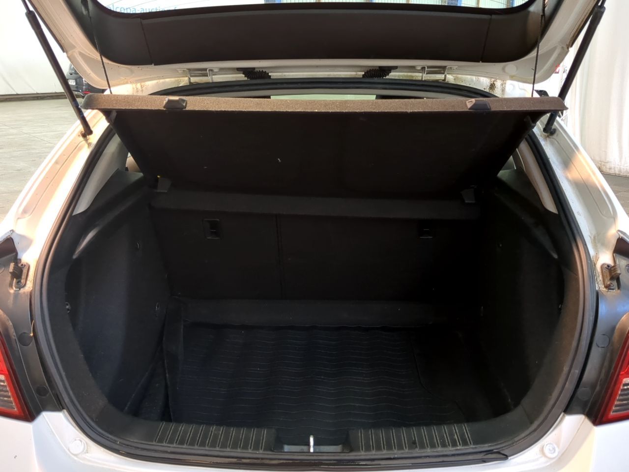 CHEVROLET CRUZE - Image 10