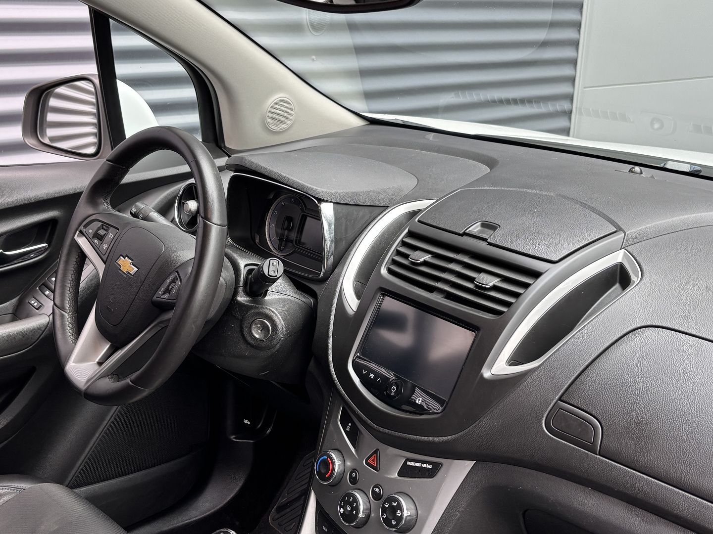 CHEVROLET TRAX - Image 7