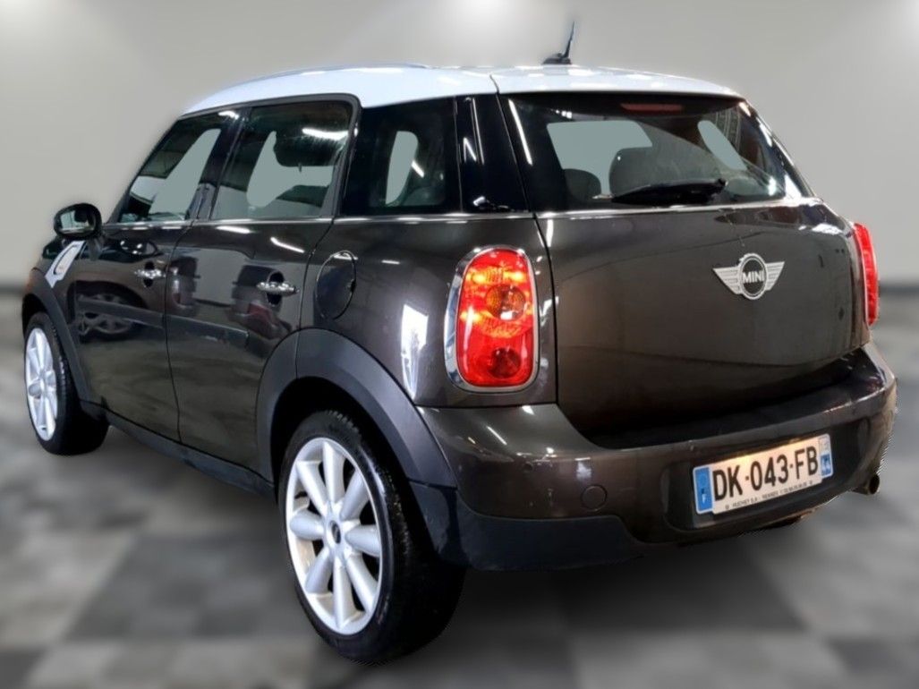 MINI COUNTRYMAN - Image 4