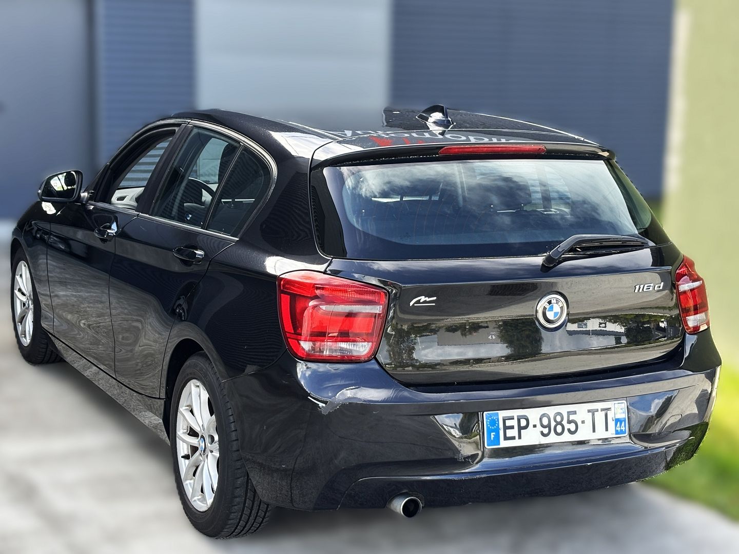 BMW SERIE 1 - Image 3