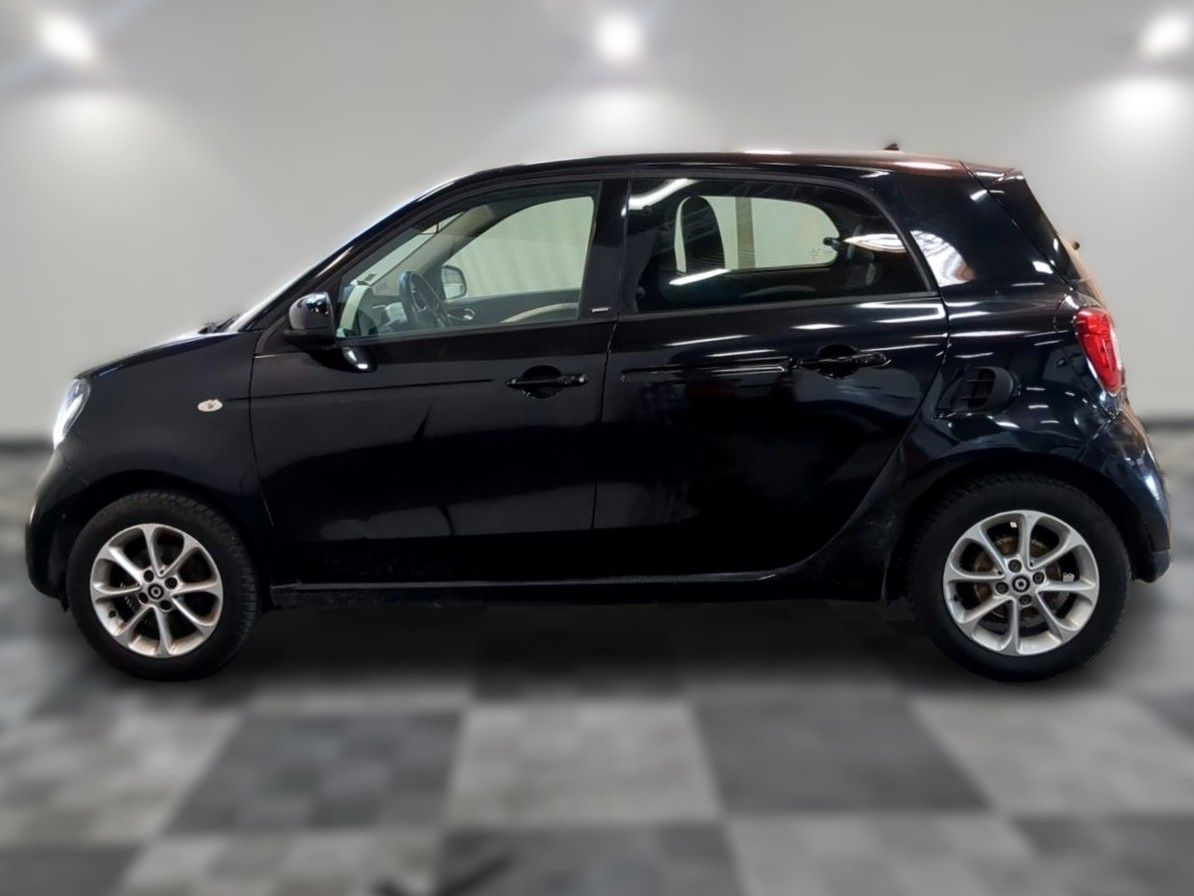 SMART FORFOUR - Image 2