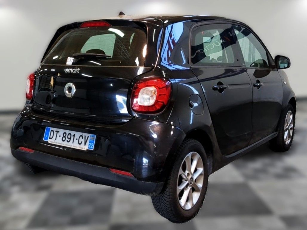 SMART FORFOUR - Image 4