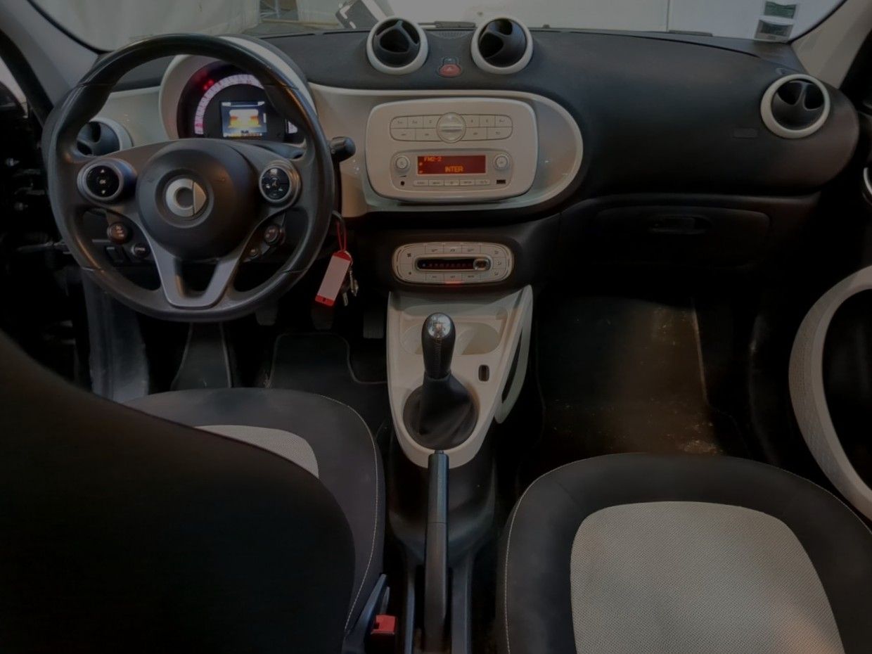 SMART FORFOUR - Image 9