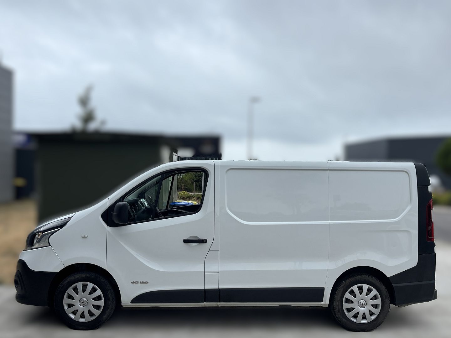 RENAULT TRAFIC III FG - Image 4