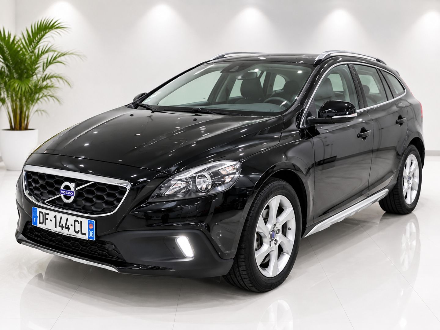 VOLVO V40 CROSS COUNTRY