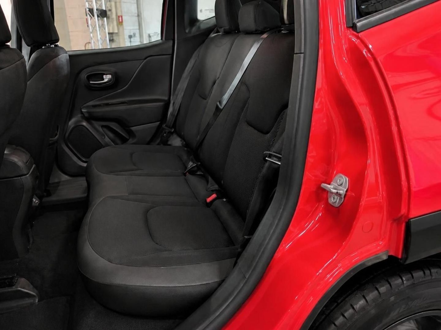 JEEP RENEGADE - Image 6