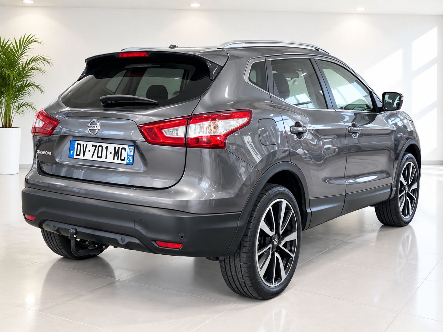 NISSAN QASHQAI - Image 2