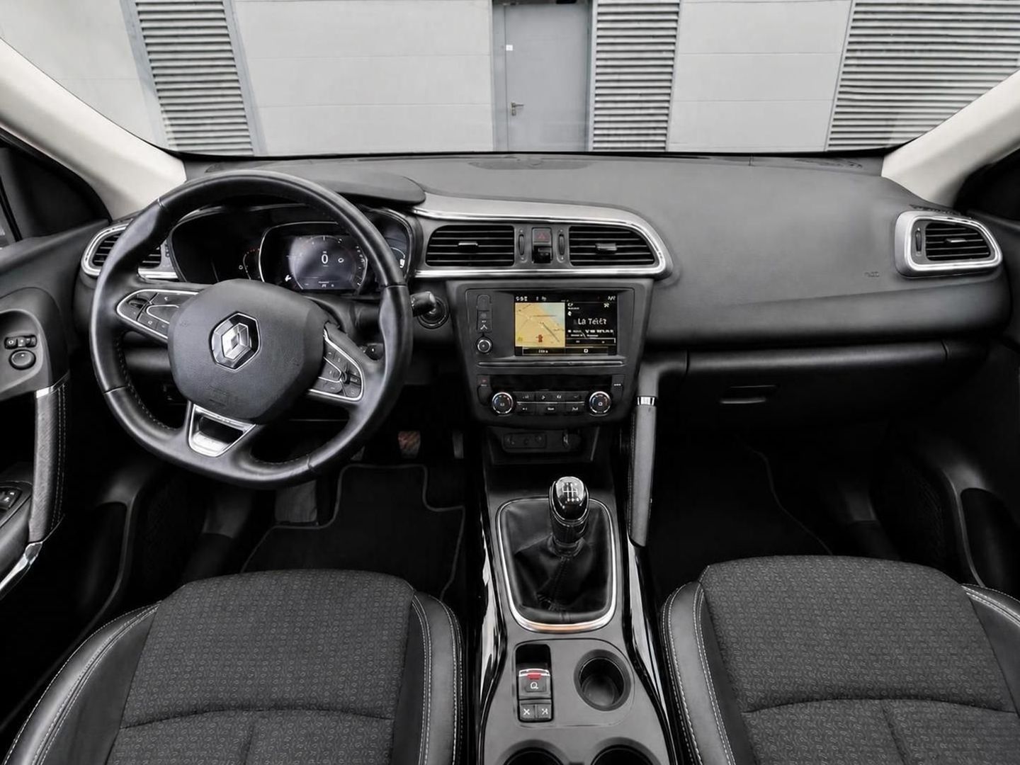 RENAULT KADJAR - Image 5