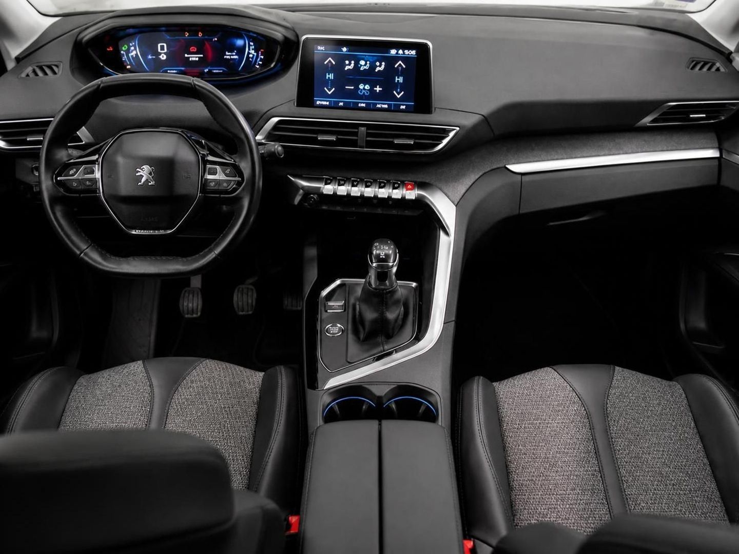PEUGEOT 3008 - Image 5